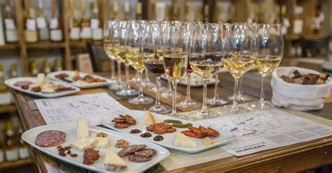 Budapest : Cours de dégustation de vins hongrois (Essentials of ...