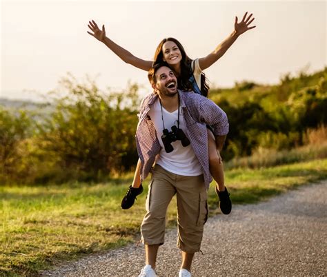 Send money transfers from Ireland with MoneyGram | MoneyGram