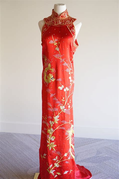 Chinese Wedding Dress With Dragon Phoenix | Red Cheongsam Dress ...