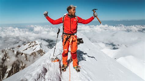 Le documentaire Kaizen d'Inoxtag qui retrace son ascension de l'Everest ...
