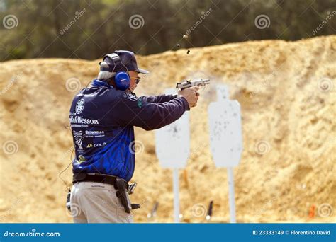 Jerry Miculek Speed Shooting Editorial Stock Image - Image of festival ...