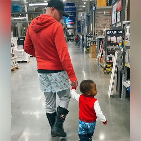 Video Dad dresses up as toddler son in adorable TikTok video - ABC News