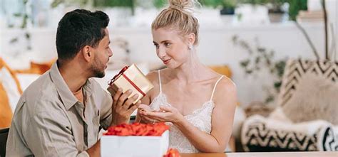 Les 20 cadeaux personnalisables pour son copain