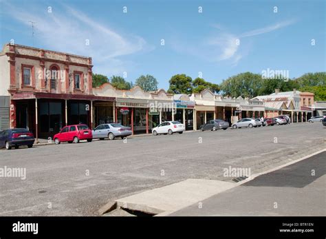 Clunes australia Banque de photographies et d’images à haute résolution ...