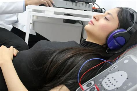 Potenciales evocados auditivos: pruebas diagnósticas para identificar ...