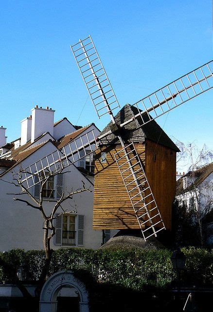 Montmartre Windmill | Montmartre paris, Windmill, Paris france