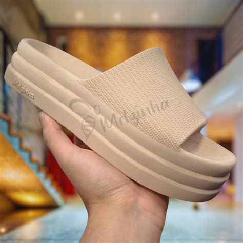 Chinelo Feminino Nuvem Plataforma Salto Muito Leve Confortável | Shopee ...