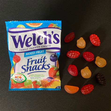 Welch's Fruit 'N Yogurt And Mixed Fruit Snacks | A Very Sweet Blog
