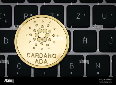 Crypto monnaie cardano Banque de photographies et d’images à haute ...