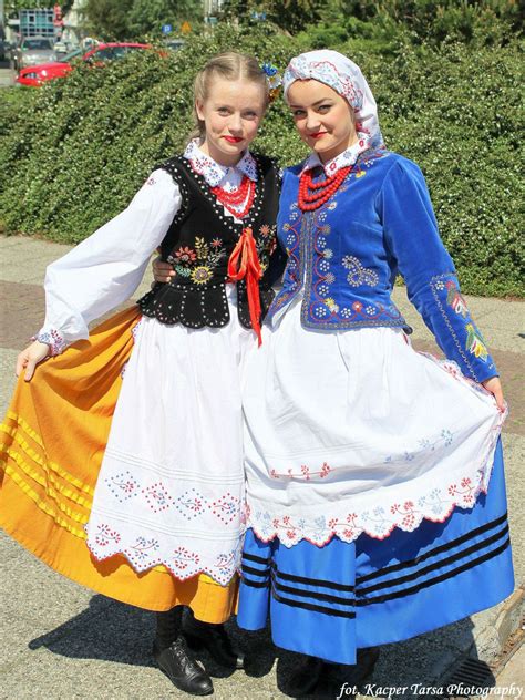 Regional costumes from Rzeszów, Poland. Polish Clothing, Folk Clothing ...