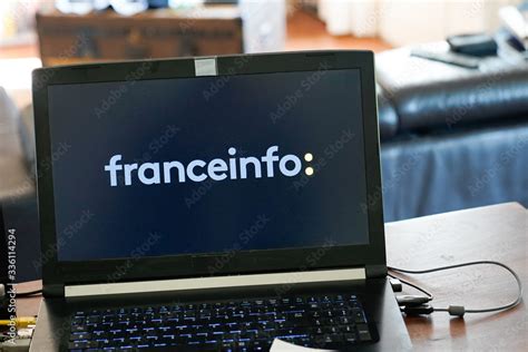 France Info logo screen computer laptop radio sign network French ...