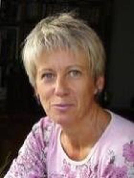 Corinne QUATREVAUX (Corinne Quatrevaux) - Viadeo