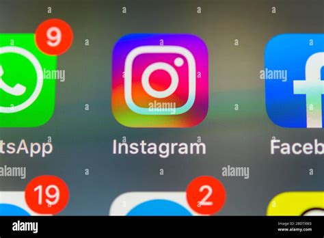 Application Instagram, réseau social, icône d'application, affichage à ...