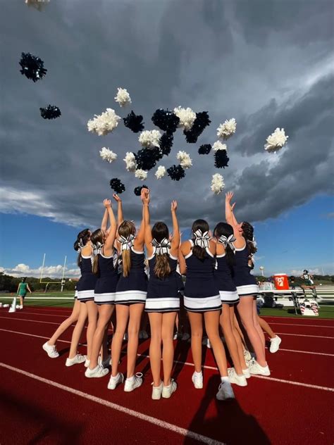 Cheerleading Photo by Ashley | Cheerleading photos, Cheer photography ...