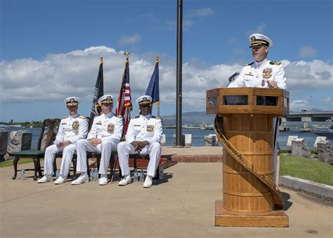 Naval Submarine Support Command Welcomes New Commanding Officer ...