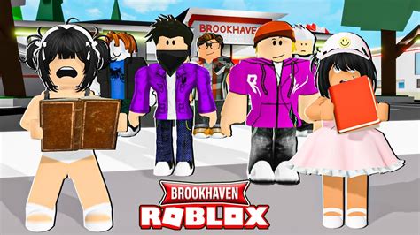 NOUS SOMMES LES SEULES FILLES À L’ÉCOLE DES GARÇONS SUR BROOKHAVEN RP ROBLOX