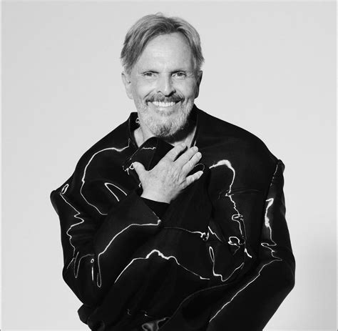 Miguel Bosé regresa a EE.UU. con su gira “Importante Tour” en 2025 - El ...