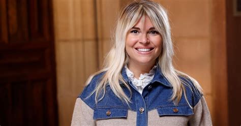 Sophie Tapie accompagnée de son fils de 10 mois sur le tournage des Traîtres : les coulisses d’une organisation millimétrée