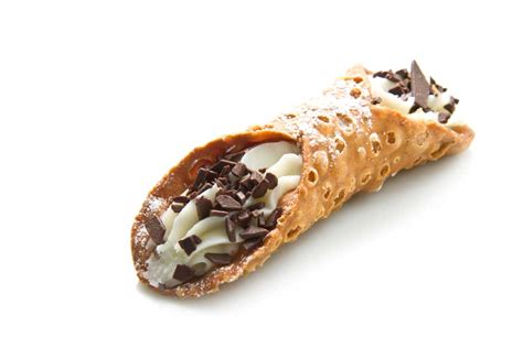 Cannoli definition and meaning | Collins English Dictionary