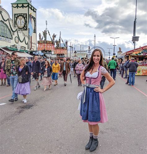 Oktoberfest Dirndl