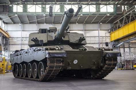 British Army’s Challenger 3 Main Battle Tank Prototype Rolls Off ...