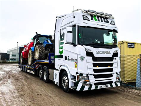 KMS Transport on LinkedIn: #lowloader #kmstransport #logistics #fors # ...
