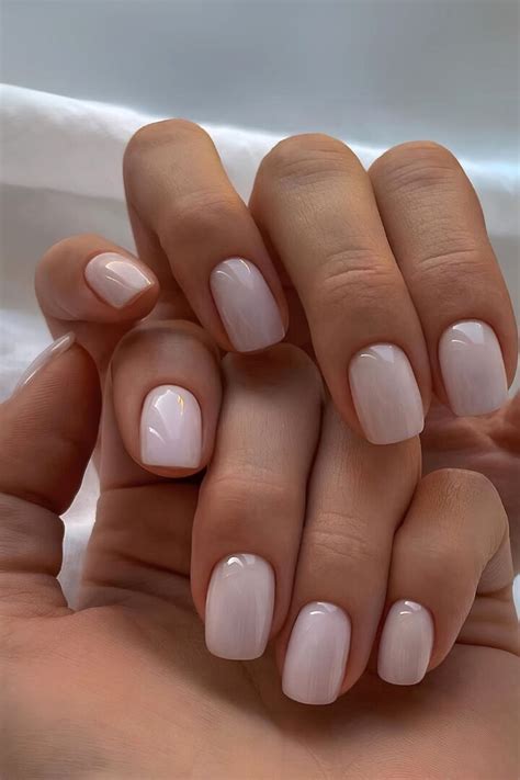 25 Clean-Girl Manicure Ideas for a Fresh and Polished Look