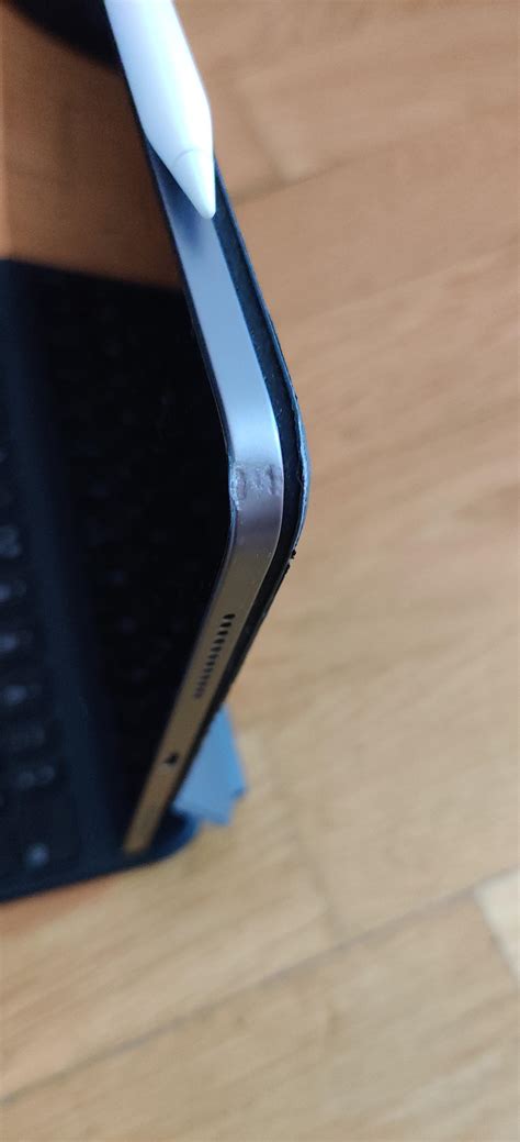 There’s this black defect on the left of the screen after I replaced ...