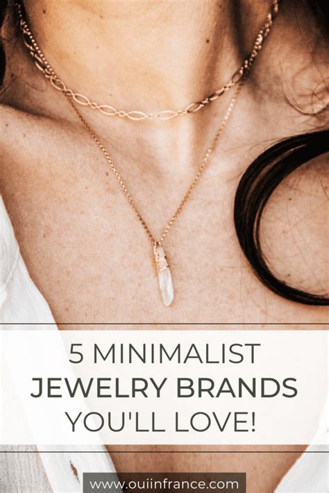 5 Minimalist jewelry brands you need to know about!