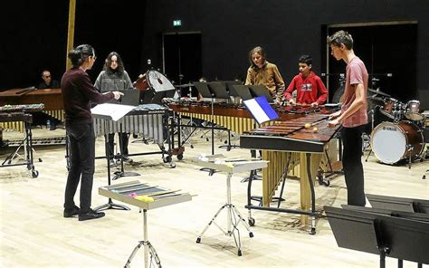Les élèves percussionnistes du département donnent un concert à l ...