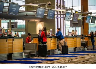 Singapore Changi International Airport Terminal 3 Over 1 641 Royalty