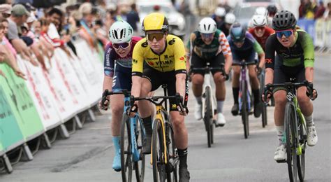 Laura lit xxx 3rd time visiting this service, each time