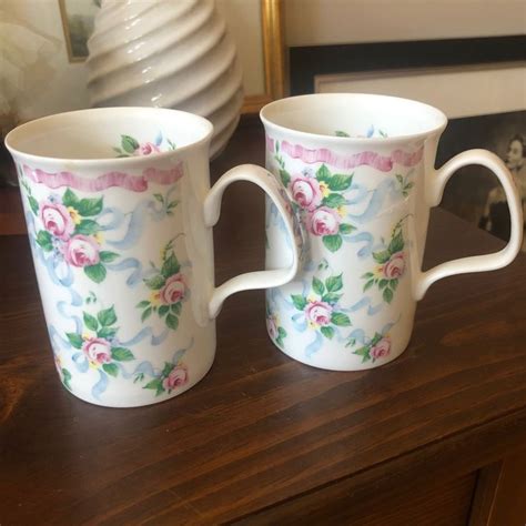 Vintage Roy Kirkham TROUSSEAU Rose Bouquet Fine Bone China Set Of 2