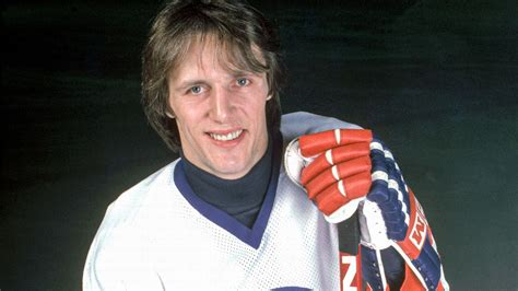 mike bossy  time stanley cup champion   york islanders