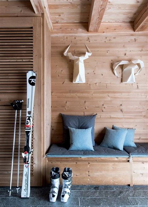 Pin By Katherine Chi On Design Chalet Design Ski House Decor Cabin