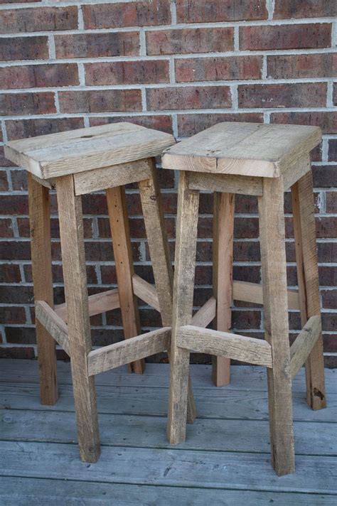 Your Reclaimed Rustic And Recycled Oak Barn Wood Rectangle Top Bar