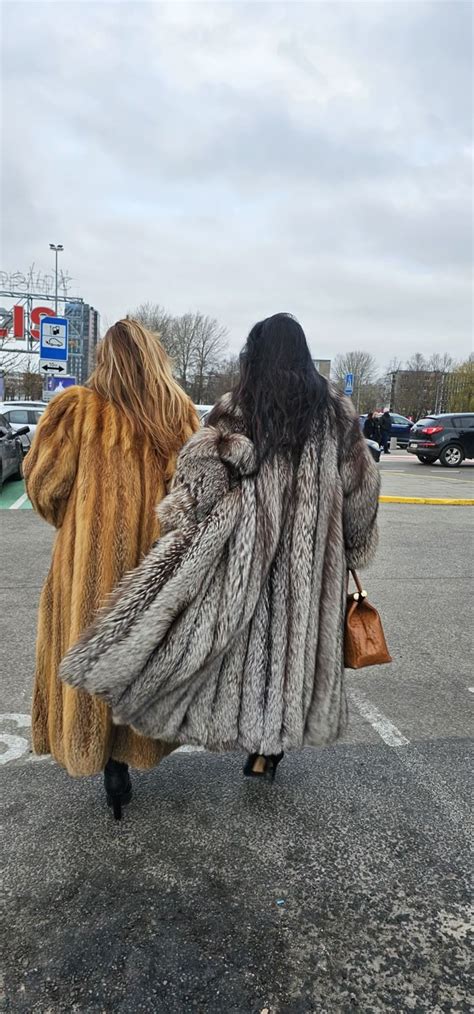 Pin By Milda On Fox Fur Coat Fox Fur Coat Fox Fur Fur Fashion