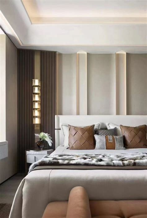 Pin By Urgurllyd On Bedroom Bedroom Layouts Luxe Bedroom Living