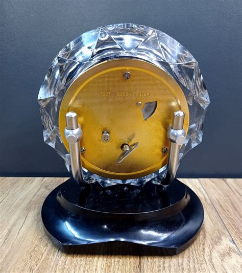 Old Vintage Collelectble Majak Mayak Crystal Table Mantel Clock Ussr Ebay