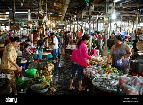 Can Tho Market Mekong Delta Vietnam Stock Photo Alamy