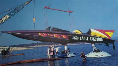 Pin By Bill Thresher On Hydroplanes Hanging Around Hydroplane Racing