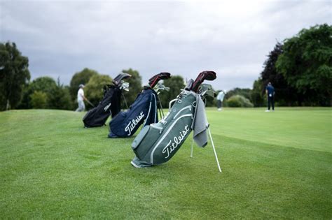 TITLEIST LAUNCHES NEW PREMIUM GOLF BAG LINEUP FOR 2025