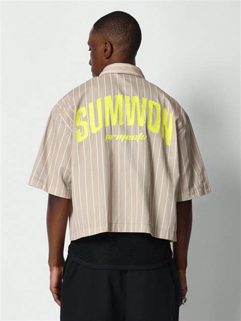 SUMWON Boxy Fit Striped Shirt With Back Print Camisa De Rayas Faldas