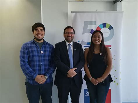 Carissa thompson nude pictures all done with enthusiasm and