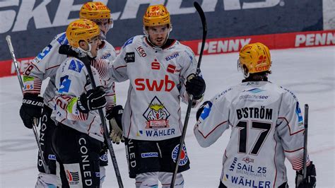 Pinguins schlagen Nürnberg in der DEL Hauptrunde buten un binnen