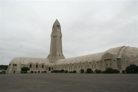 Douaumont Meuse Je traine ici et là