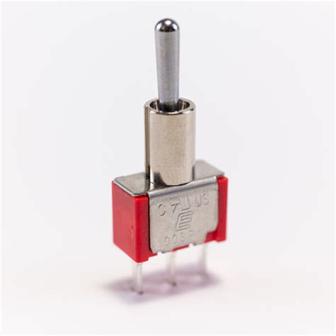 E-Switch / RS PRO 100SP1T1B2M2QE Toggle Switch, SPDT, ON-ON, 5A, 120VAC ...