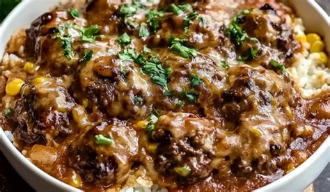 Amish Hamburger Steak Bake A Hearty Beginner Friendly Comfort Meal