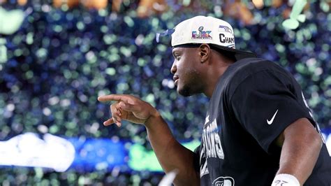 Chiefs Fans Say Toasted Seahawks GM Sealed Kenneth Walker's Exit
