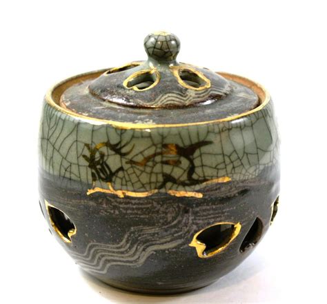 Soma Yaki Somaware Double Fired Pottery Lidded Sugar Bowl Green Crackle